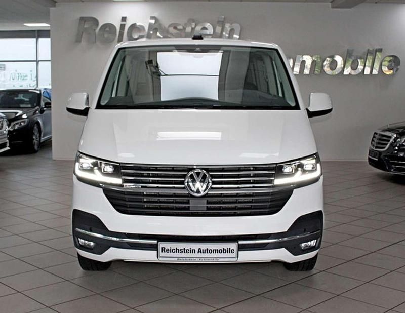 Second-hand VW Multivan 204 CP (150 kW) 2021 Alb Monovolum