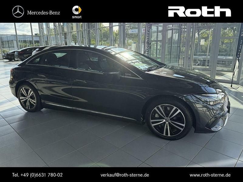 Grau Gebraucht 2024 Mercedes EQE350 Premium Limousine | 51.899 € (Guter Preis) - Bild 1/4