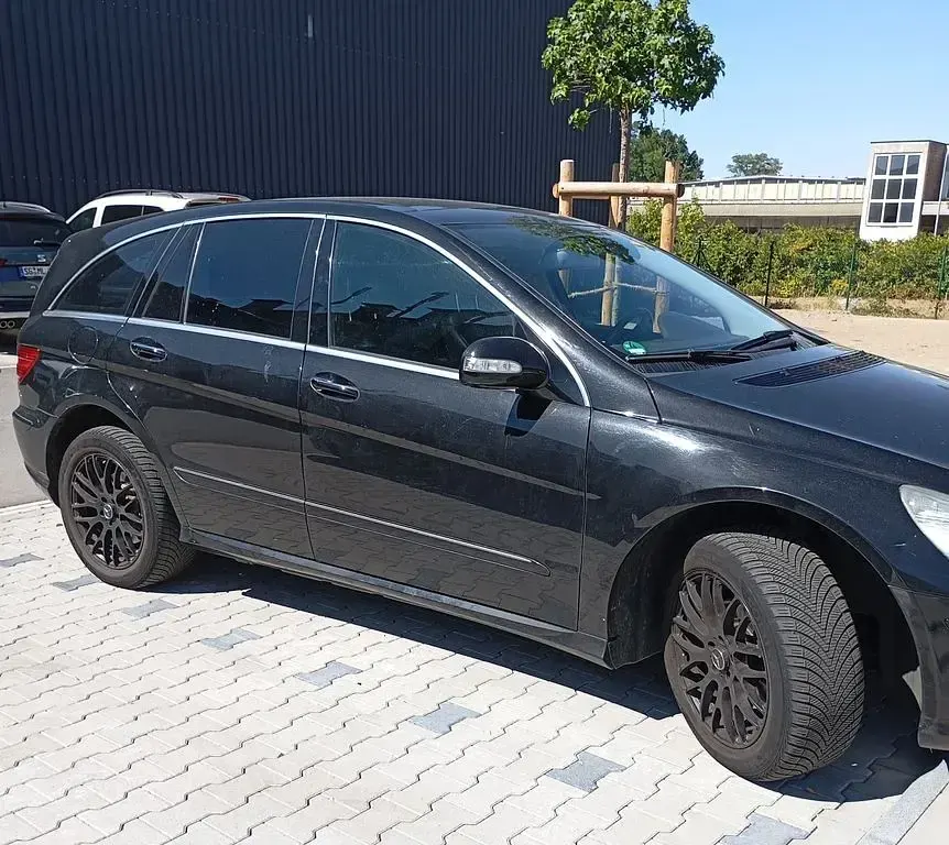 Gebraucht Mercedes R300 190 PS (139 kW) 2010 Schwarz Kombi