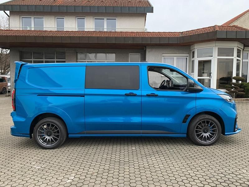 Neu Ford E-Transit 210 kW (286 PS) 2025 Digital aqua blau metallic Van