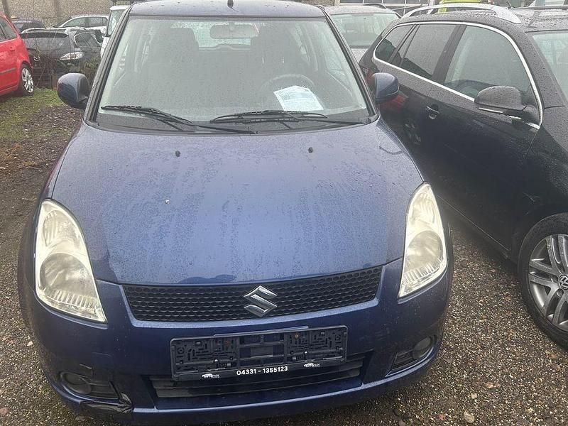 Gebraucht Suzuki Swift 92 PS (67 kW) 2007 Blau Kleinwagen