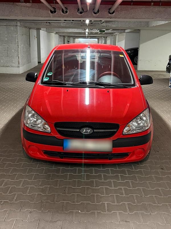 Gebraucht Hyundai Getz 97 PS (71 kW) 2009 Rot Kleinwagen