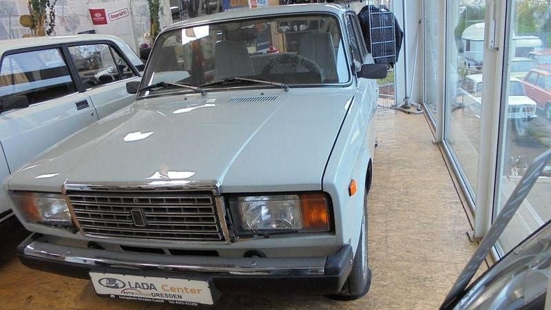 Gebraucht Lada 2107 75 PS (55 kW) 1990 Grau Limousine