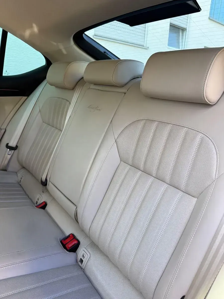 Gebraucht Skoda Superb LAURIN & KLEMENT 280 PS (205 kW) 2017 Schwarz Limousine