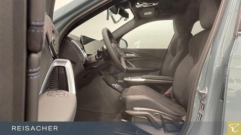 Neu BMW X1 Performance 136 PS (100 kW) 2025 Grün SUV