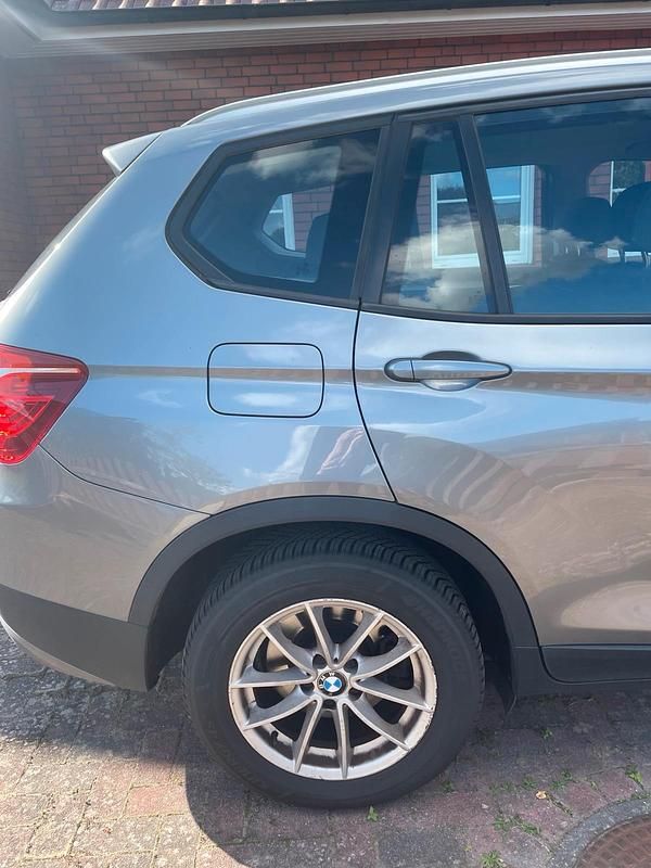 Gebraucht BMW X3 184 PS (135 kW) 2010 Grau SUV