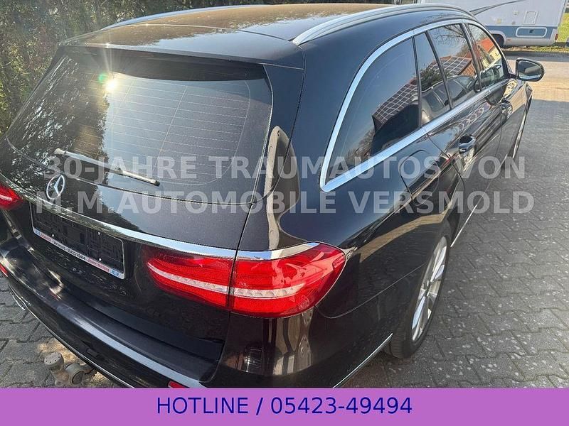Gebraucht Mercedes E350 258 PS (189 kW) 2017 Schwarz Limousine