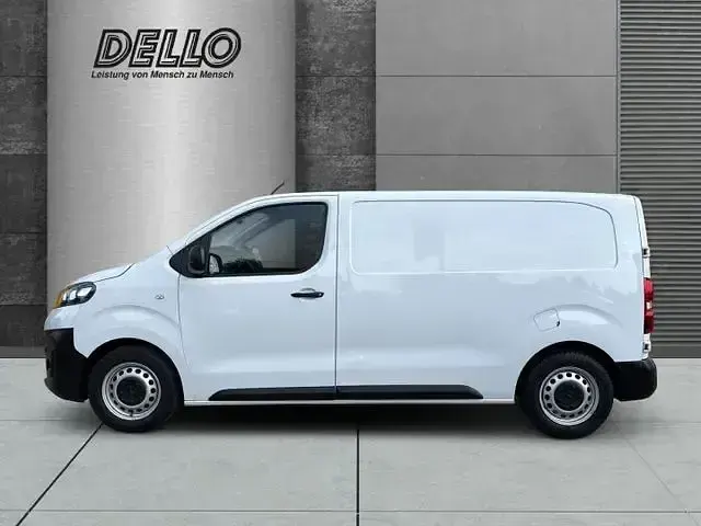 Gebraucht Opel Vivaro-e Combi Elegance 120 PS (88 kW) 2022 Weiß Van / Kleinbus