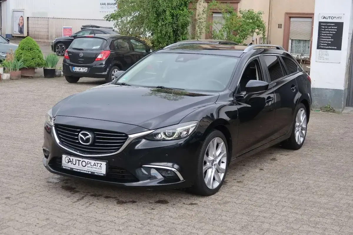 Używany Mazda 6 Nakama 150 KM (110 kW) 2017 Czarny Kombi