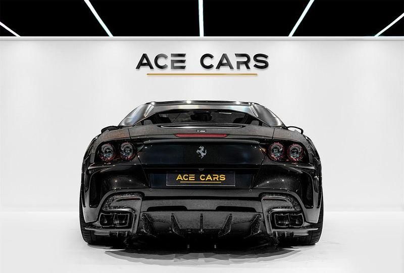 Gebraucht Ferrari 812 799 PS (587 kW) 2024 Schwarz Cabrio