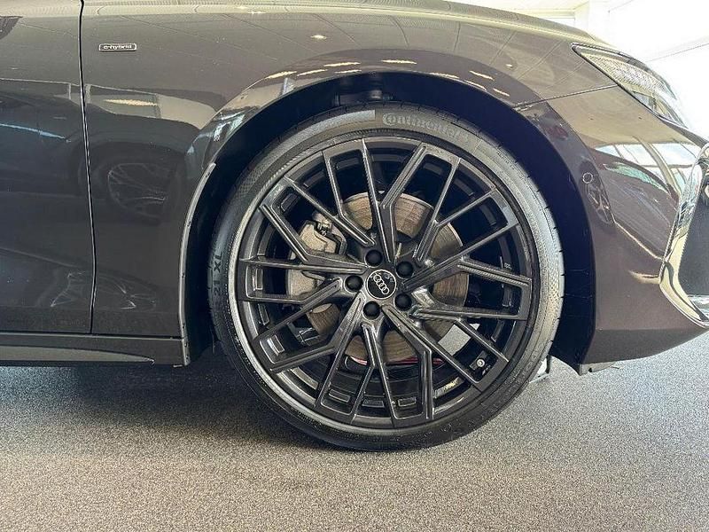 Neu Audi A6 Edition .1 299 PS (219 kW) 2025 Braun Kombi