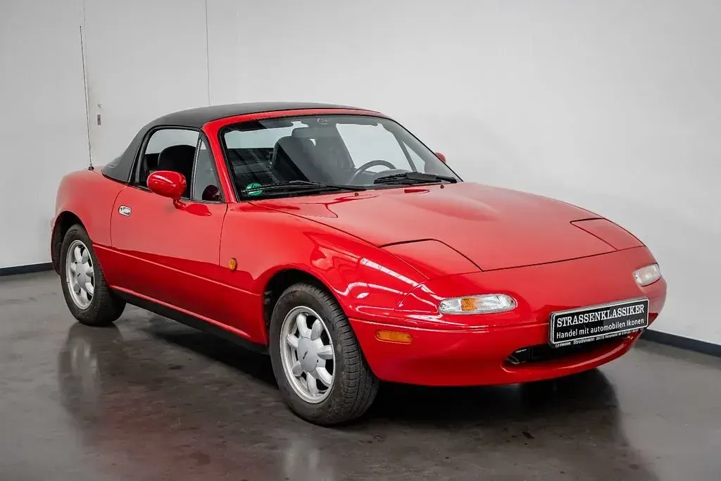 Gebraucht Mazda MX5 116 PS (85 kW) 1992 Rot Cabrio
