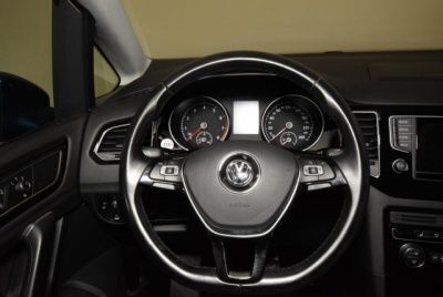 Gebraucht VW Golf VII Highline 125 PS (91 kW) 2014 Blau metallic Limousine