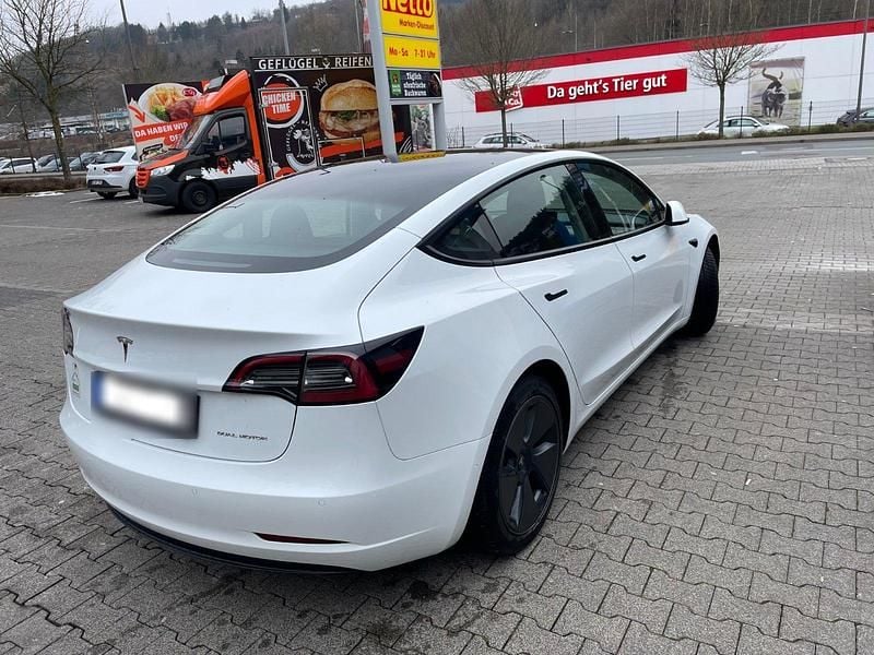 Gebraucht Tesla Model 3 366 kW (498 PS) 2021 Weiß Limousine