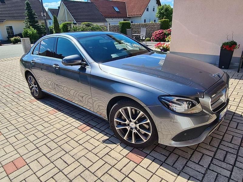 Gebraucht Mercedes 350 Avantgarde 258 PS (189 kW) 2017