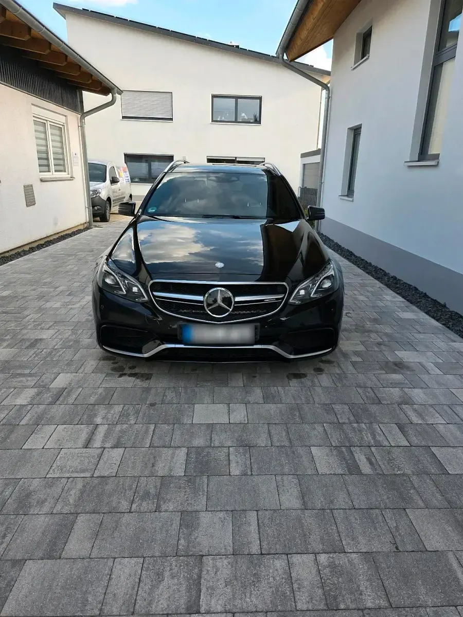 Gebraucht Mercedes E63 AMG AMG 557 PS (409 kW) 2015 Schwarz Kombi