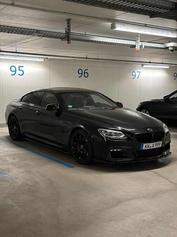 Schwarz Gebraucht 2015 BMW 650 Coupé | 22.000 € - Bild 1/4