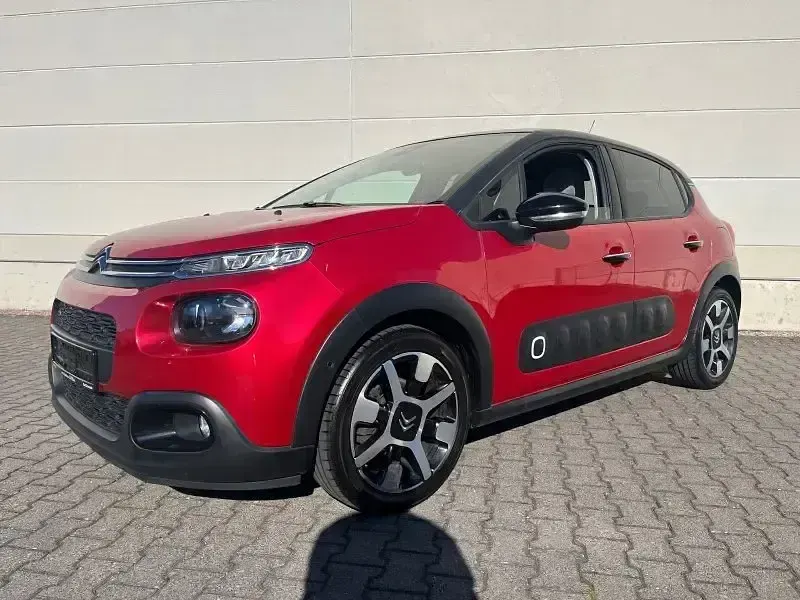 Usado Citroën C3 PureTech 82 CV (60 kW) 2017 Rojo Utilitario