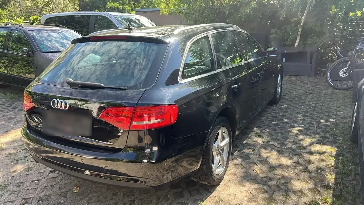 Gebraucht Audi A4 177 PS (130 kW) 2014 Schwarz Kombi