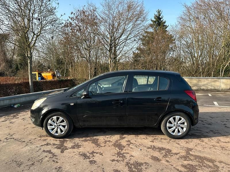 Gebraucht Opel Corsa 80 PS (58 kW) 2007 Schwarz Kleinwagen