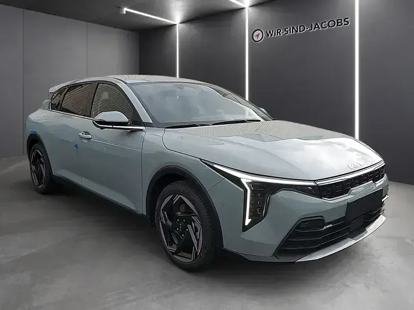 Gebraucht Kia K4 Spirit 150 PS (110 kW) 2025 Grau Kombi