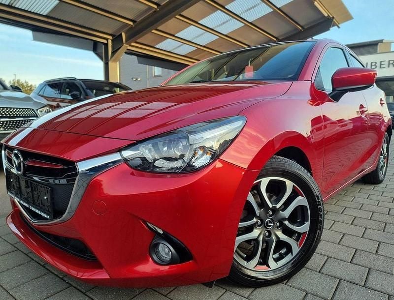 Gebraucht Mazda 2 116 PS (85 kW) 2017 Rot Limousine