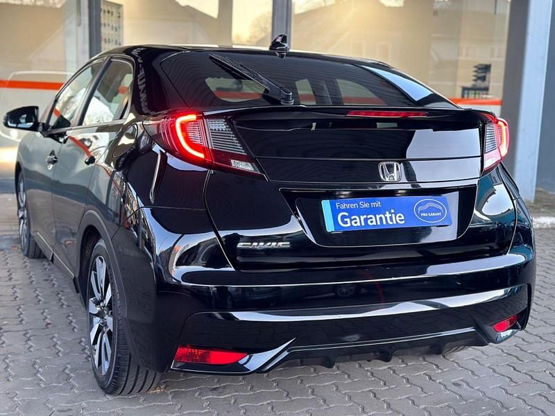 Gebraucht Honda Civic Elegance 99 PS (72 kW) 2015 Schwarz Limousine
