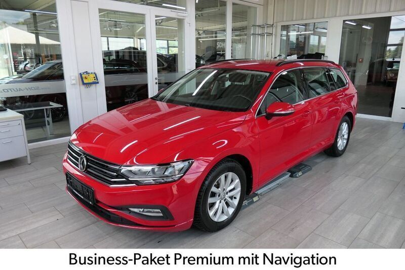 Rot Gebraucht 2020 VW Passat Business Kombi | 17.950 € (Guter Preis) - Bild 1/4
