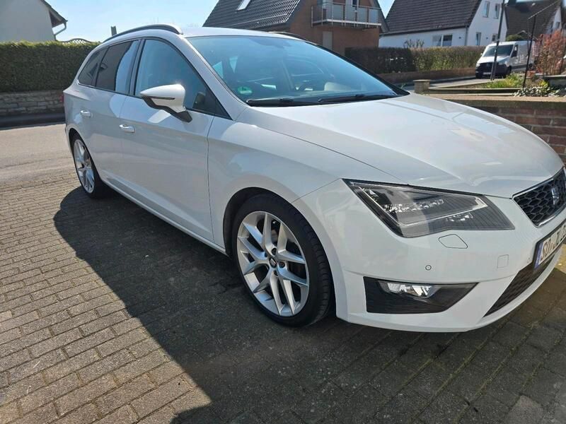 Weiß Gebraucht 2014 Seat Leon FR Kombi | 12.000 € (Fairer Preis) - Bild 1/4