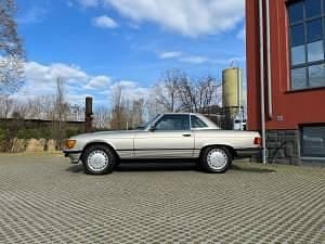 Gebraucht Mercedes 560 231 PS (169 kW) 1987 Silber Cabrio