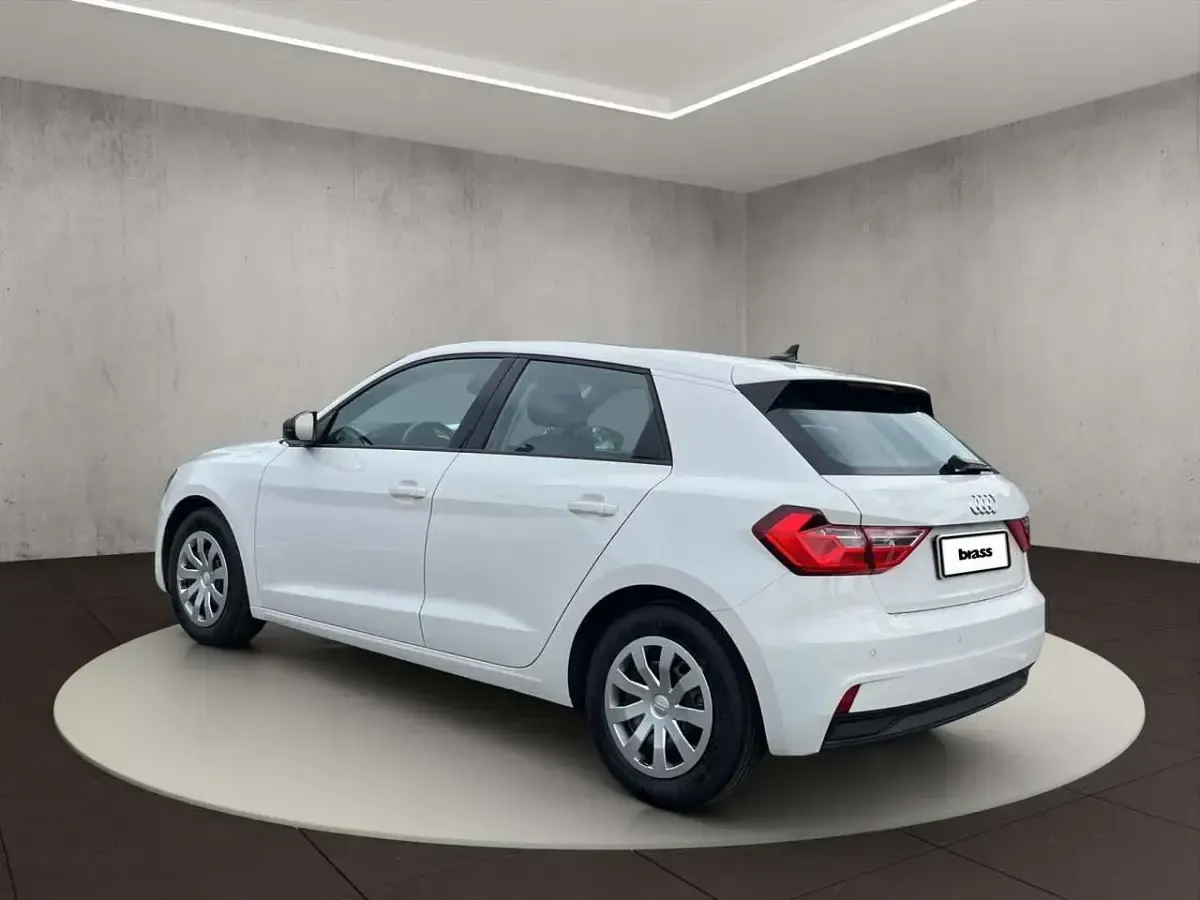 Gebraucht Audi A1 110 PS (80 kW) 2022 Cortinaweiß SUV