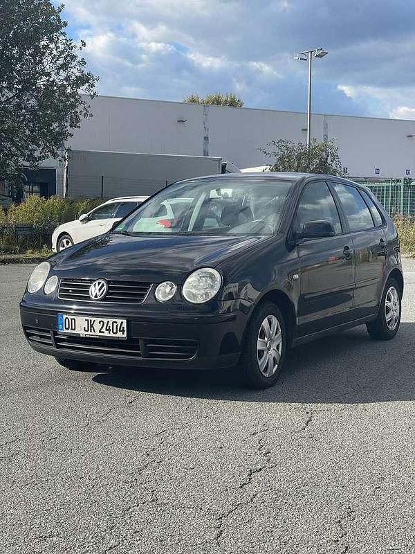 Gebraucht 2002 VW Polo Limousine | 1.200 € (Etwas zu teuer) - Bild 1/4