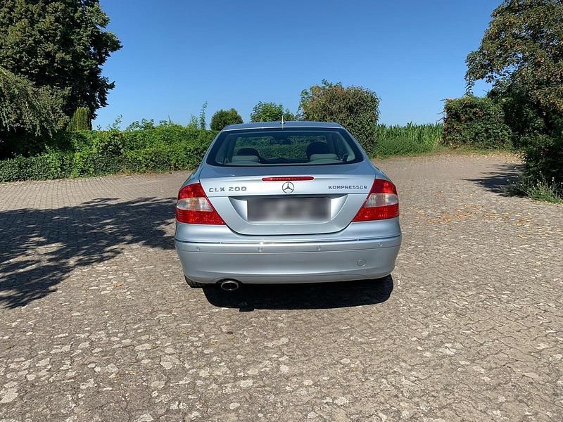 Second-hand Mercedes CLK200 2006 Gri Coupe