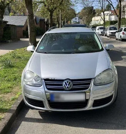 Gebraucht VW Golf VI 105 PS (77 kW) 2008 Silber Kleinwagen