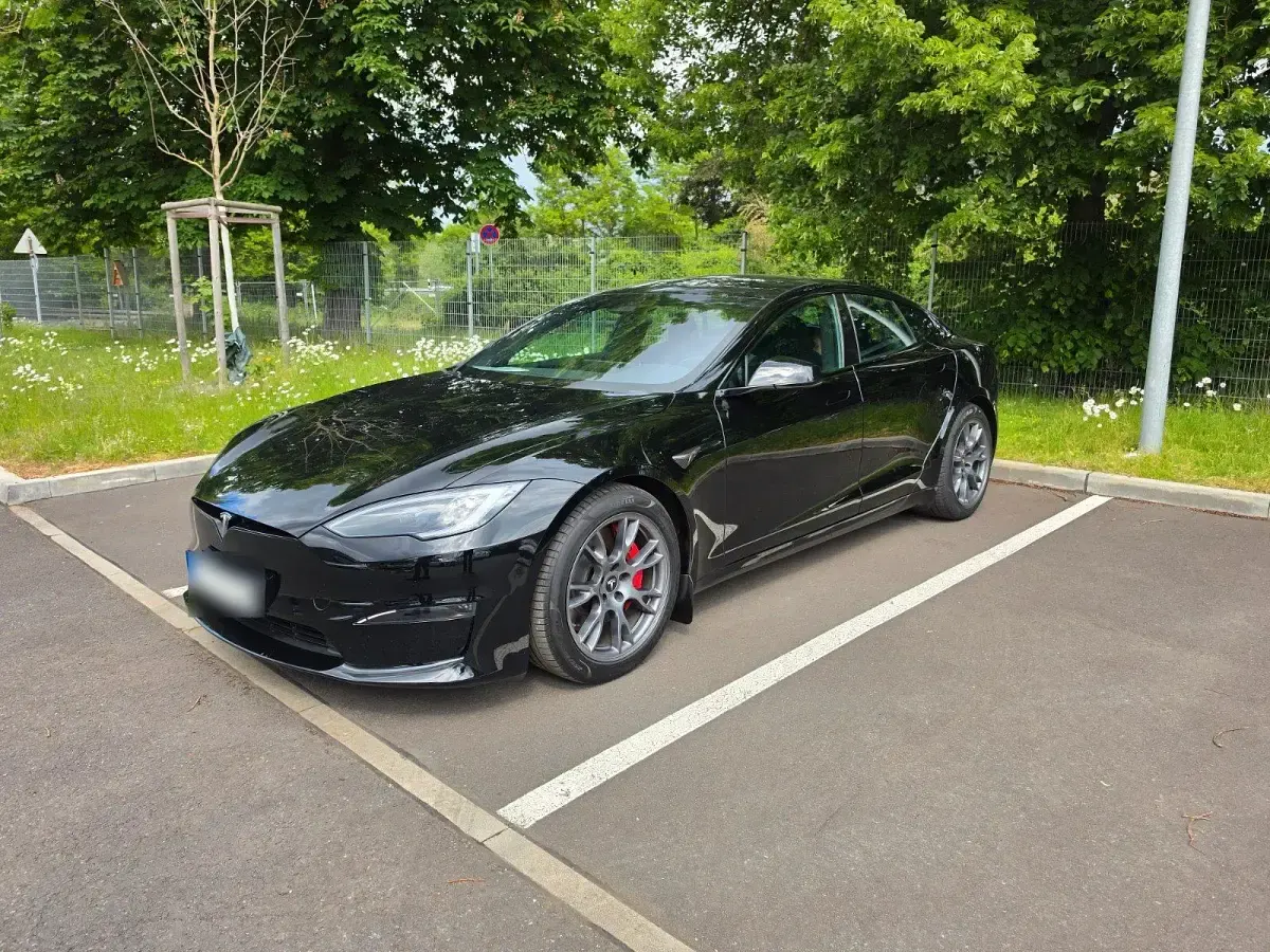 Gebraucht Tesla Model S Plaid 750 kW (1020 PS) 2023 Schwarz Kleinwagen