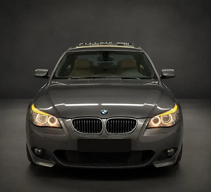 Gebraucht BMW 530 M Sport 235 PS (172 kW) 2009 Grau Limousine