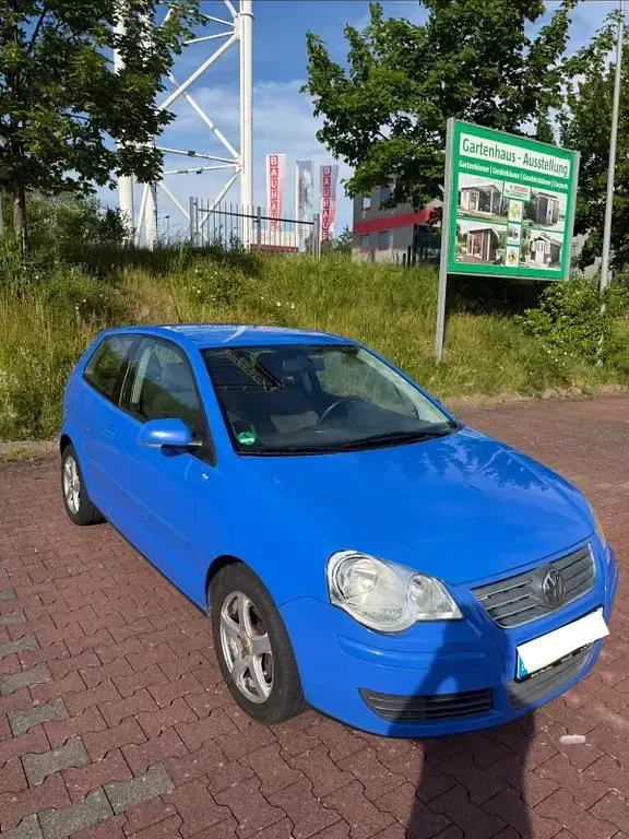 Gebraucht VW Polo 54 PS (39 kW) 2005 Blau Kleinwagen