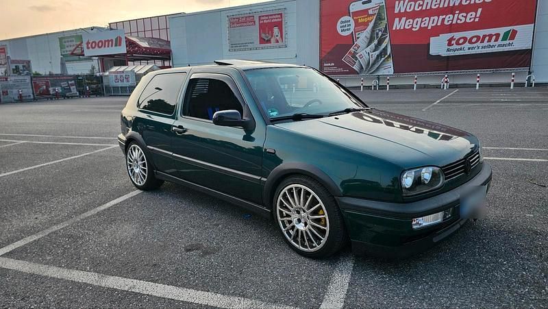 Gebraucht VW Golf 174 PS (127 kW) 1995 Grün Coupé