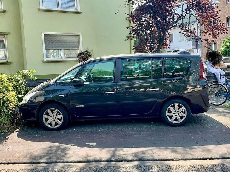 Schwarz Gebraucht 2011 Renault Grand Espace Van / Kleinbus | 3.499 € (Fairer Preis) - Bild 1/4