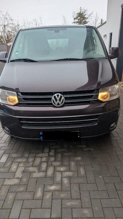 Violet Gebraucht 2013 VW Multivan Van | 19.700 € (Superpreis) - Bild 1/4