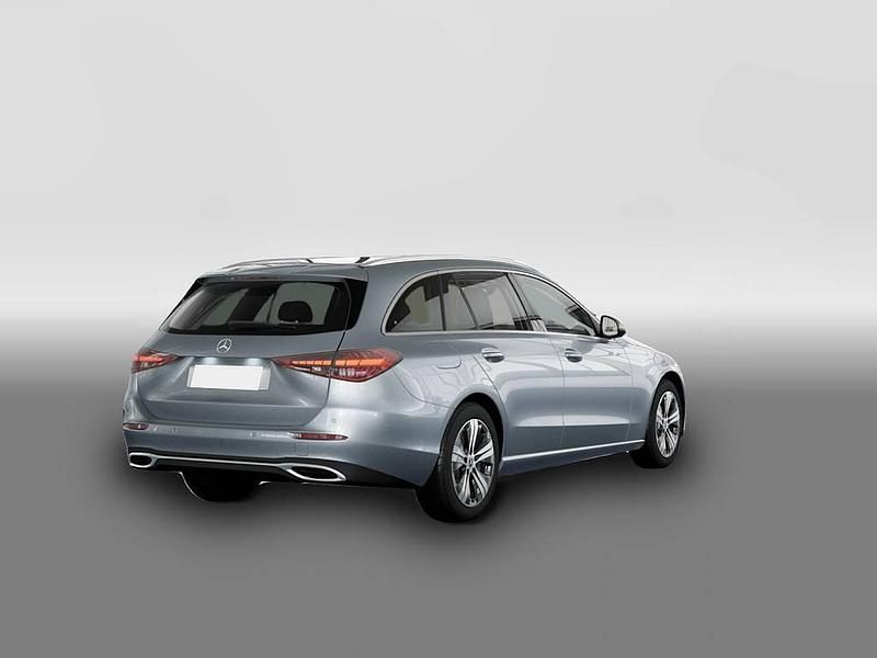 Gebraucht Mercedes C180 170 PS (125 kW) 2025 Silber Kombi