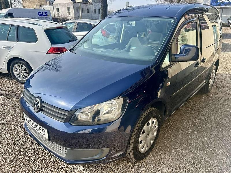 Gebraucht VW Caddy Trendline 86 PS (63 kW) 2012 Night blue metallic (metallic) Van / Kleinbus