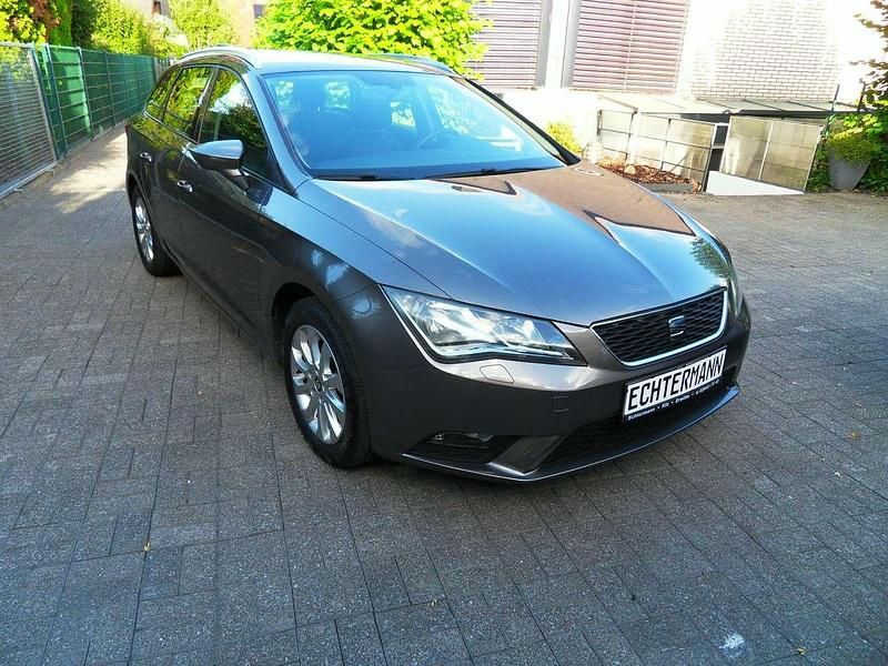 Gebraucht Seat Leon Style 125 PS (91 kW) 2014 Technic grey Kombi