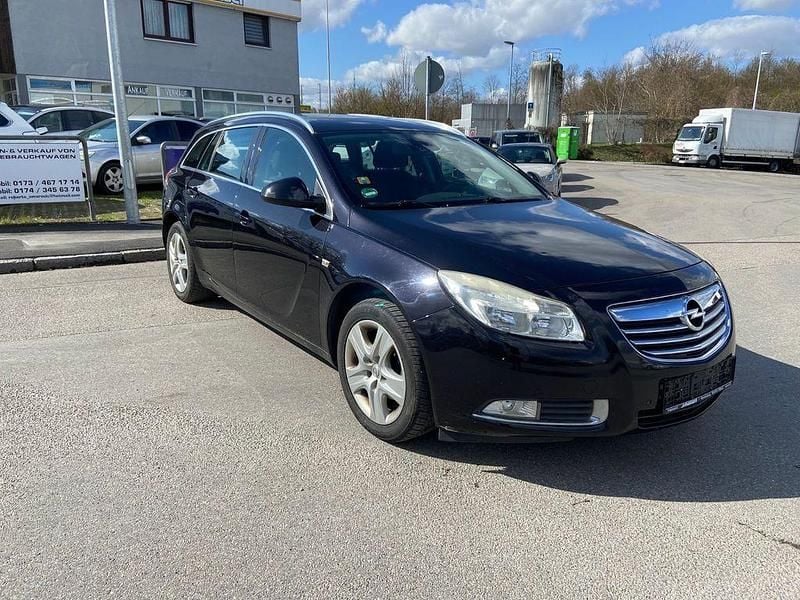 Gebraucht Opel Insignia Edition 140 PS (102 kW) 2009 Schwarz Kombi