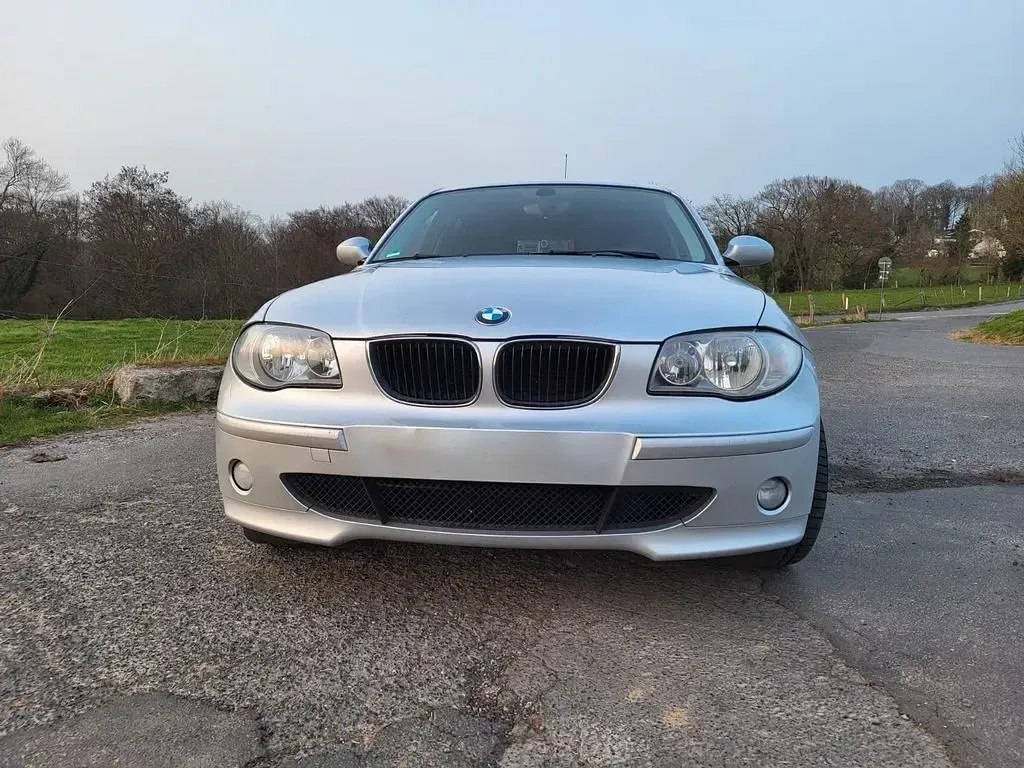 Gebraucht BMW 118 129 PS (94 kW) 2006 Grau Kleinwagen