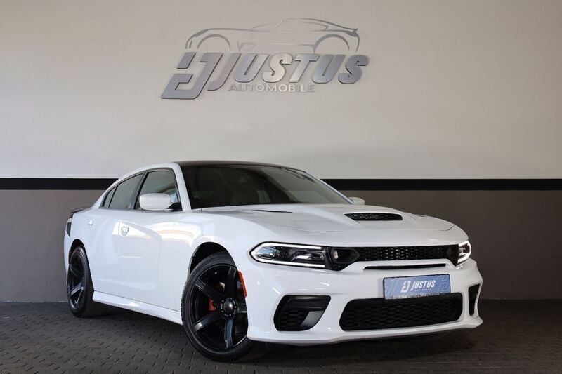Weiß Gebraucht 2023 Dodge Charger Limousine | 32.900 € (Guter Preis) - Bild 1/4