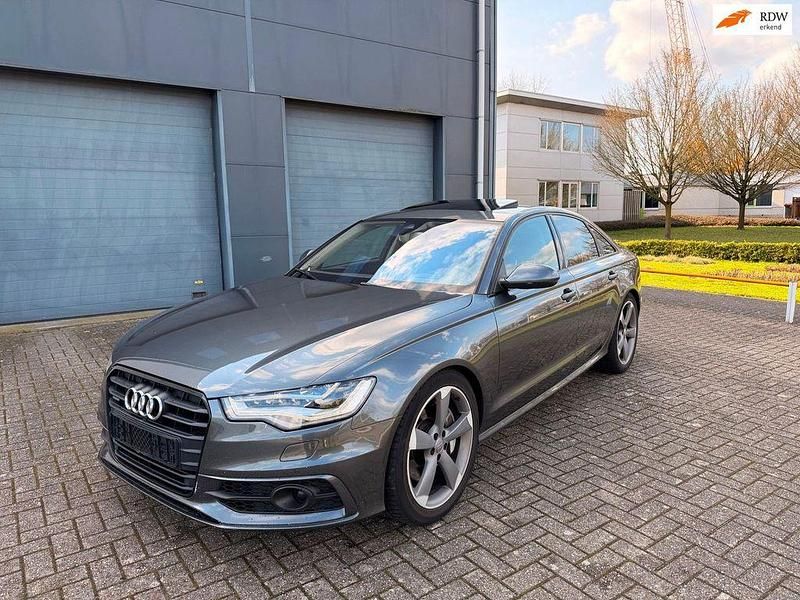 Gebraucht Audi A6 Sport 310 PS (228 kW) 2015 Grau Limousine