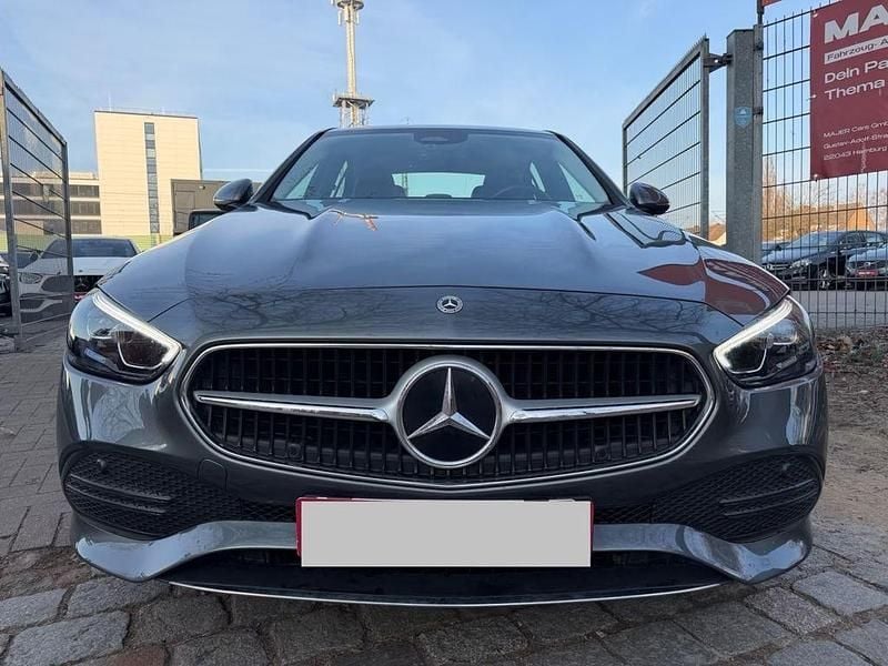 Gebraucht Mercedes C220 200 PS (147 kW) 2022 Grau Limousine