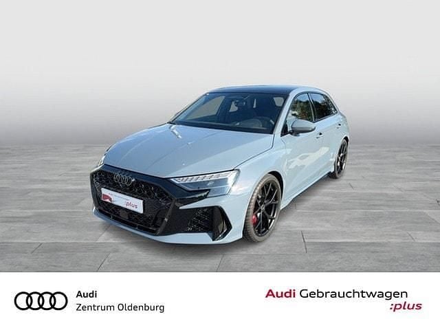 Grau Gebraucht 2025 Audi RS3 Sportback Ambiente Kleinwagen | 75.999 € (Teuer) - Bild 1/4
