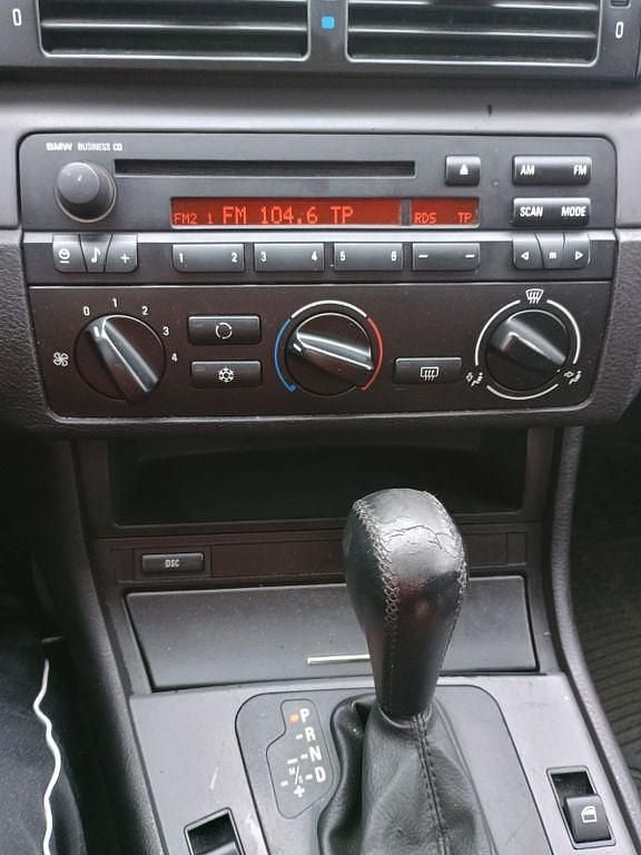 Gebraucht BMW 316 116 PS (85 kW) 2003 Schwarz Limousine